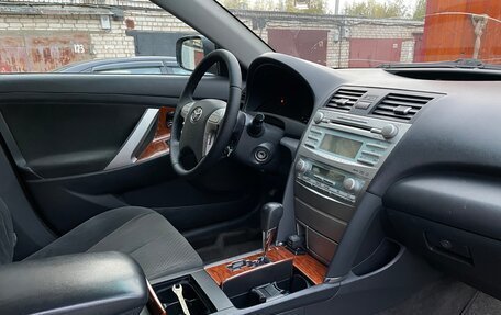 Toyota Camry, 2008 год, 1 100 000 рублей, 5 фотография