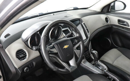 Chevrolet Cruze II, 2012 год, 777 000 рублей, 9 фотография