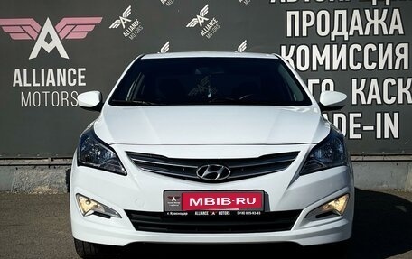 Hyundai Solaris II рестайлинг, 2015 год, 1 180 000 рублей, 2 фотография