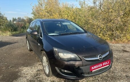 Opel Astra J, 2013 год, 990 000 рублей, 10 фотография