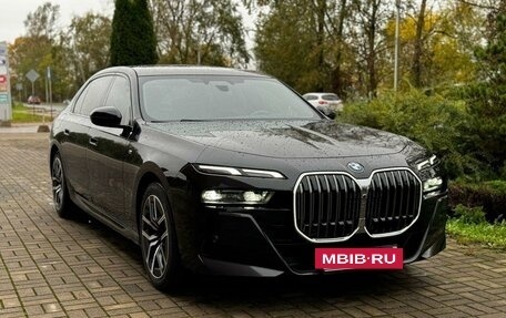 BMW 7 серия, 2022 год, 15 200 000 рублей, 4 фотография