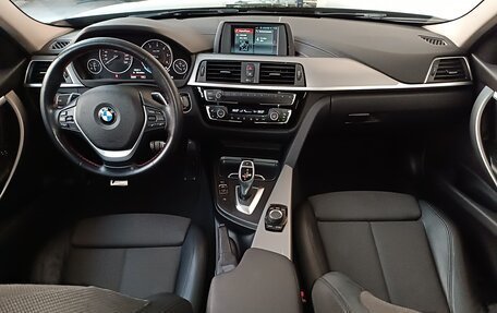 BMW 3 серия, 2018 год, 2 799 000 рублей, 13 фотография