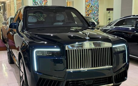 Rolls-Royce Cullinan, 2024 год, 99 000 000 рублей, 2 фотография