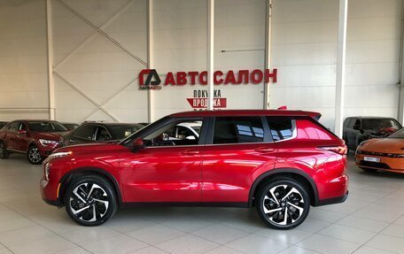 Mitsubishi Outlander, 2021 год, 3 060 000 рублей, 2 фотография