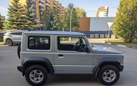 Suzuki Jimny, 2019 год, 2 570 000 рублей, 3 фотография