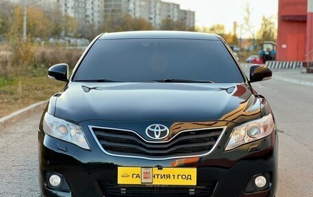 Toyota Camry, 2010 год, 1 290 000 рублей, 2 фотография