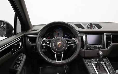 Porsche Macan I рестайлинг, 2015 год, 3 990 000 рублей, 7 фотография