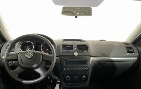 Skoda Yeti I рестайлинг, 2011 год, 929 000 рублей, 10 фотография