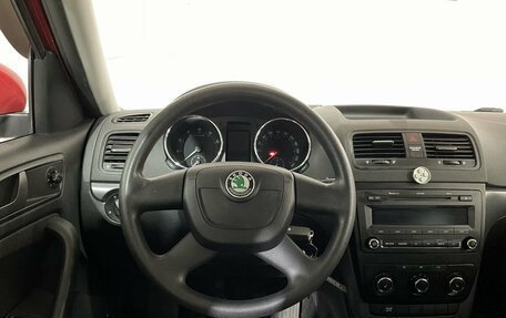 Skoda Yeti I рестайлинг, 2011 год, 929 000 рублей, 15 фотография