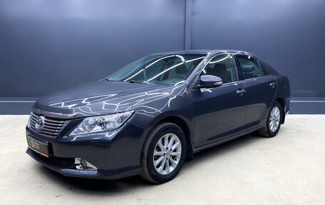 Toyota Camry, 2012 год, 1 100 000 рублей, 1 фотография