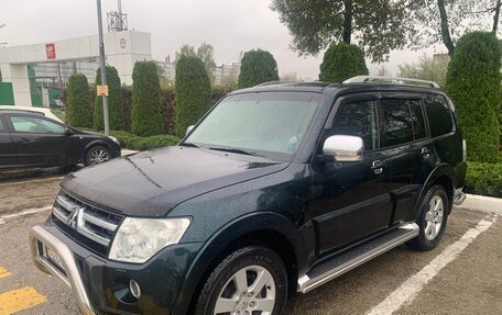 Mitsubishi Pajero IV, 2008 год, 1 890 000 рублей, 2 фотография