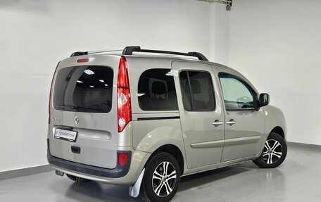 Renault Kangoo II рестайлинг, 2011 год, 849 000 рублей, 2 фотография