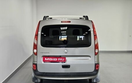 Renault Kangoo II рестайлинг, 2011 год, 849 000 рублей, 4 фотография