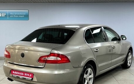 Skoda Superb III рестайлинг, 2010 год, 1 000 000 рублей, 5 фотография