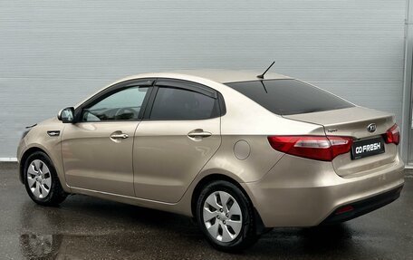 KIA Rio III рестайлинг, 2013 год, 960 000 рублей, 2 фотография