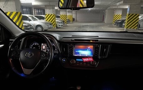 Toyota RAV4, 2017 год, 2 599 000 рублей, 26 фотография