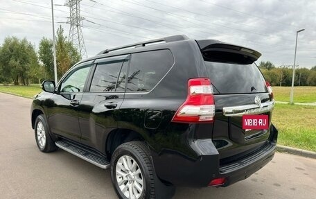 Toyota Land Cruiser Prado 150 рестайлинг 2, 2016 год, 4 600 000 рублей, 7 фотография