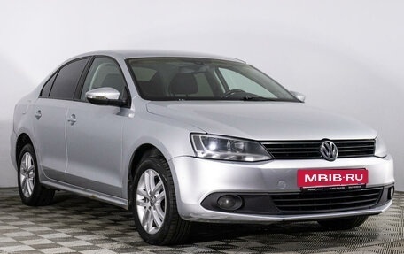 Volkswagen Jetta VI, 2012 год, 899 000 рублей, 3 фотография