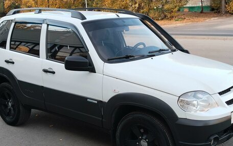 Chevrolet Niva I рестайлинг, 2013 год, 690 000 рублей, 9 фотография