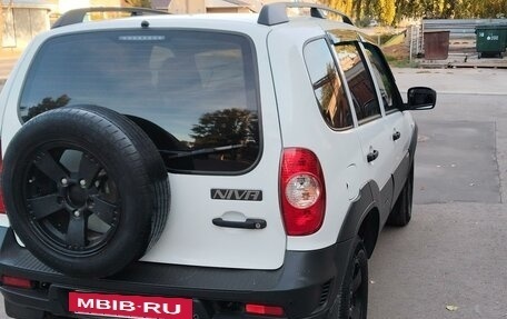 Chevrolet Niva I рестайлинг, 2013 год, 690 000 рублей, 7 фотография