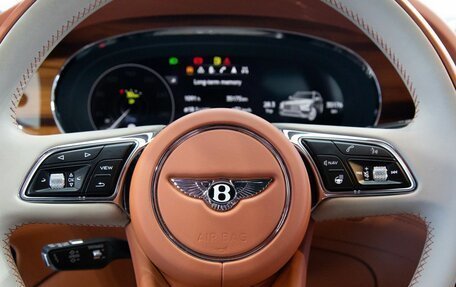 Bentley Bentayga I, 2021 год, 29 700 000 рублей, 13 фотография