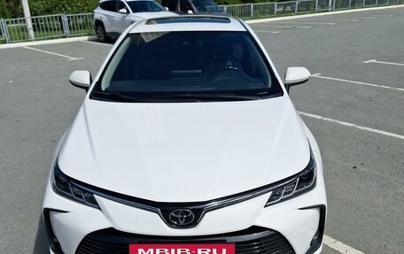 Toyota Corolla, 2019 год, 1 745 000 рублей, 2 фотография