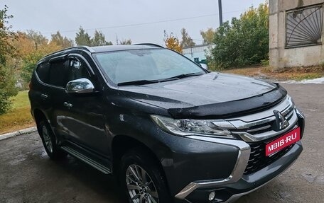 Mitsubishi Pajero Sport III рестайлинг, 2018 год, 3 520 000 рублей, 1 фотография