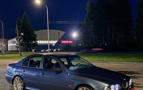 BMW 5 серия, 2001 год, 790 000 рублей, 11 фотография