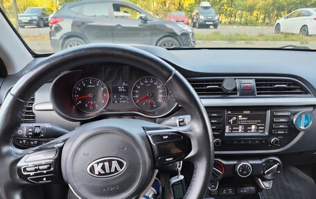 KIA Rio IV, 2018 год, 1 219 000 рублей, 6 фотография