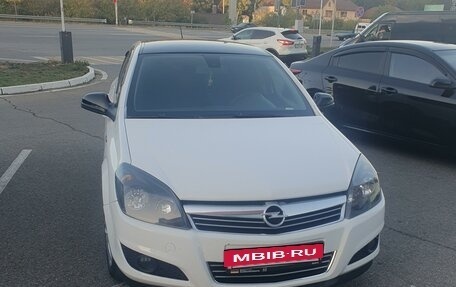 Opel Astra H, 2010 год, 870 000 рублей, 2 фотография