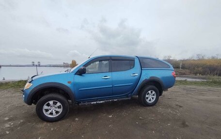 Mitsubishi L200 IV рестайлинг, 2007 год, 850 000 рублей, 5 фотография