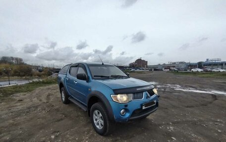 Mitsubishi L200 IV рестайлинг, 2007 год, 850 000 рублей, 12 фотография