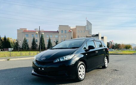 Toyota Wish II, 2011 год, 1 699 000 рублей, 2 фотография