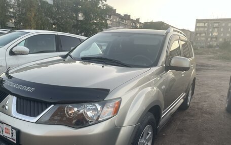 Mitsubishi Outlander III рестайлинг 3, 2008 год, 1 330 000 рублей, 3 фотография