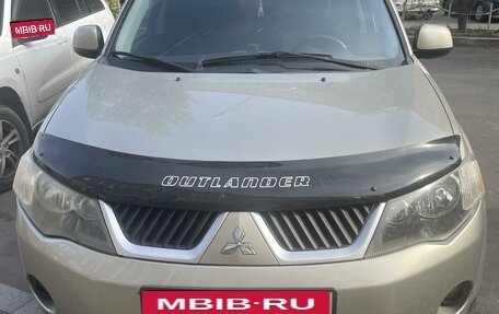 Mitsubishi Outlander III рестайлинг 3, 2008 год, 1 330 000 рублей, 10 фотография