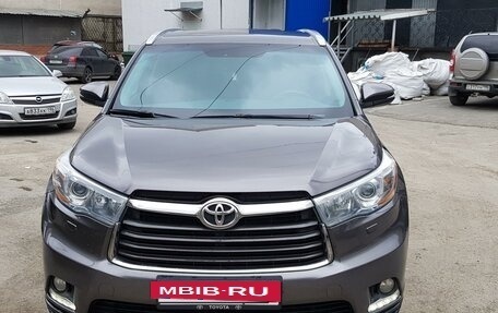 Toyota Highlander III, 2014 год, 3 078 000 рублей, 8 фотография