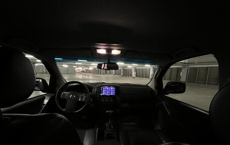 Nissan Navara (Frontier), 2008 год, 1 100 000 рублей, 10 фотография