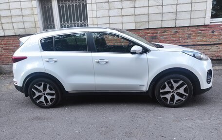 KIA Sportage IV рестайлинг, 2016 год, 2 200 000 рублей, 3 фотография