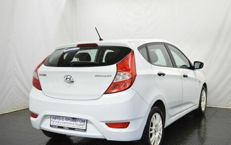 Hyundai Solaris II рестайлинг, 2013 год, 800 000 рублей, 5 фотография