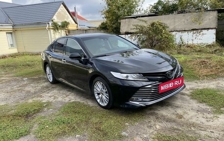 Toyota Camry, 2020 год, 3 610 000 рублей, 7 фотография