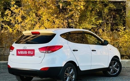 Hyundai ix35 I рестайлинг, 2015 год, 1 775 000 рублей, 3 фотография