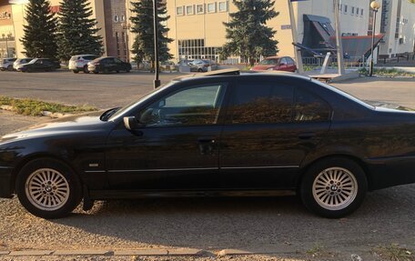 BMW 5 серия, 2002 год, 700 000 рублей, 9 фотография