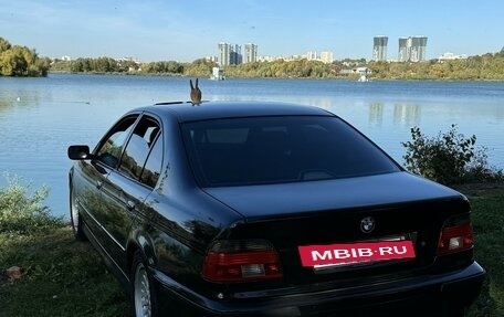 BMW 5 серия, 2002 год, 700 000 рублей, 13 фотография