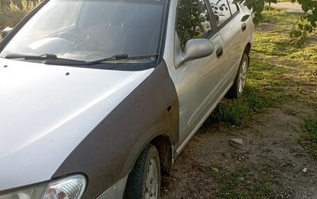 Nissan Sunny N16, 2002 год, 300 000 рублей, 3 фотография