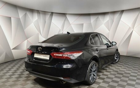 Toyota Camry, 2021 год, 3 640 700 рублей, 2 фотография