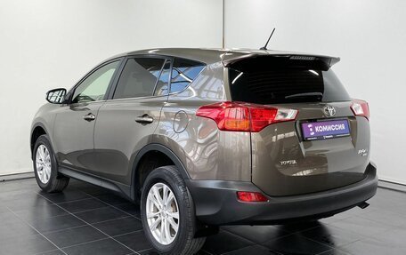 Toyota RAV4, 2014 год, 1 950 000 рублей, 4 фотография