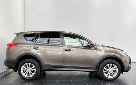 Toyota RAV4, 2014 год, 1 950 000 рублей, 9 фотография