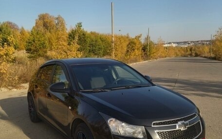 Chevrolet Cruze II, 2012 год, 890 000 рублей, 3 фотография