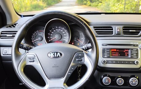 KIA Rio III рестайлинг, 2015 год, 940 000 рублей, 5 фотография