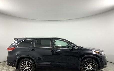 Toyota Highlander III, 2019 год, 4 850 000 рублей, 4 фотография